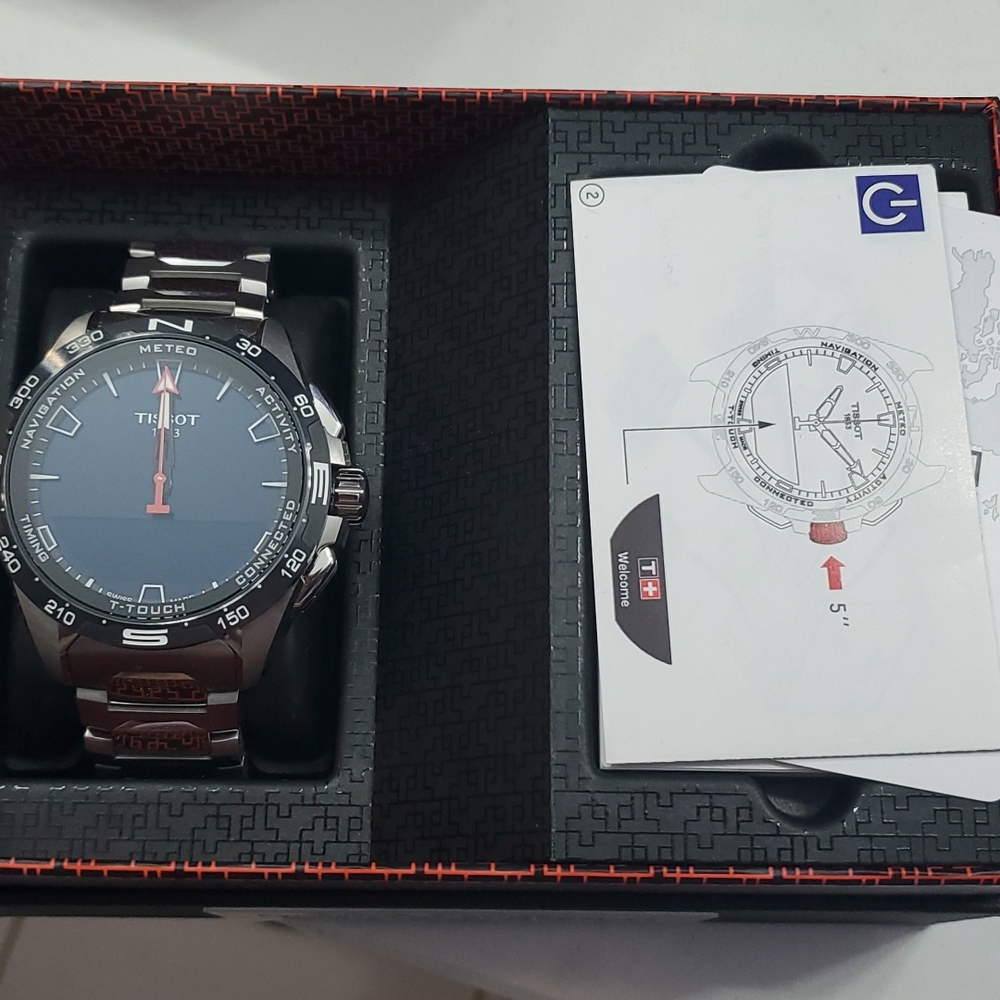Tissot T-Touch Connect Solar - Picture 2 of 4